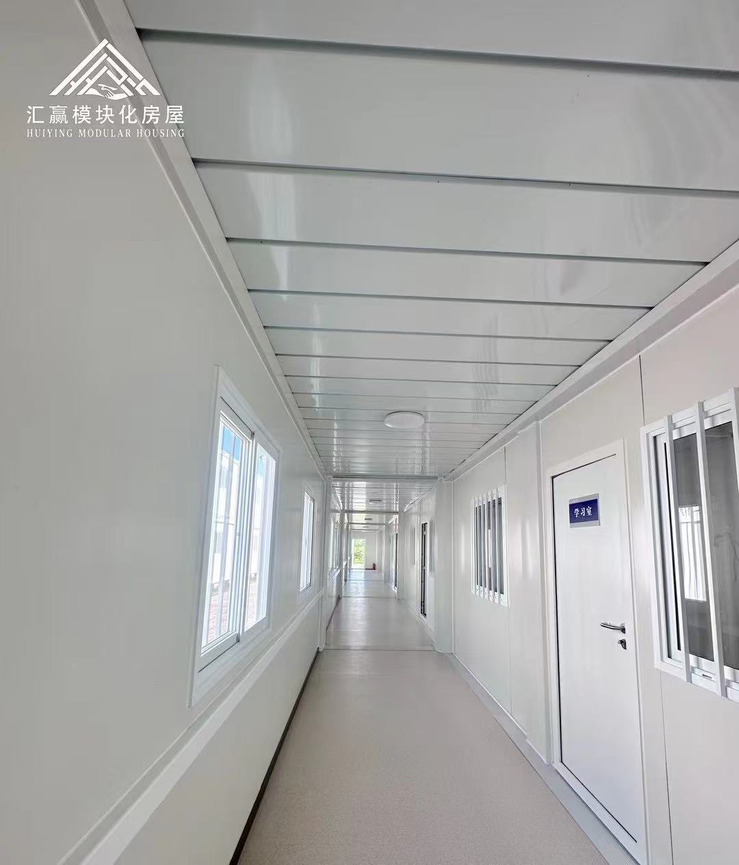 68b0f22e7f3c8182704c74de383e9552