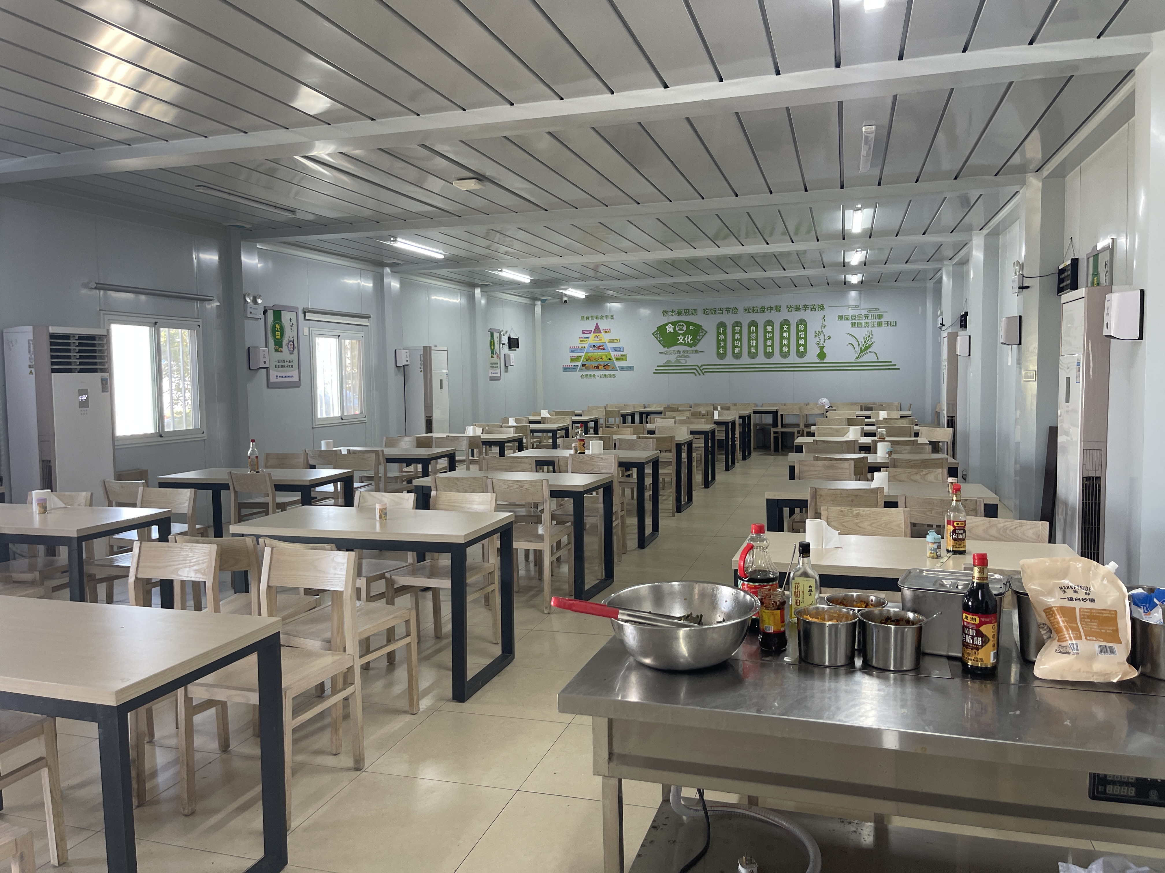 模块化建筑快速搭建工业园区生活区.jpg